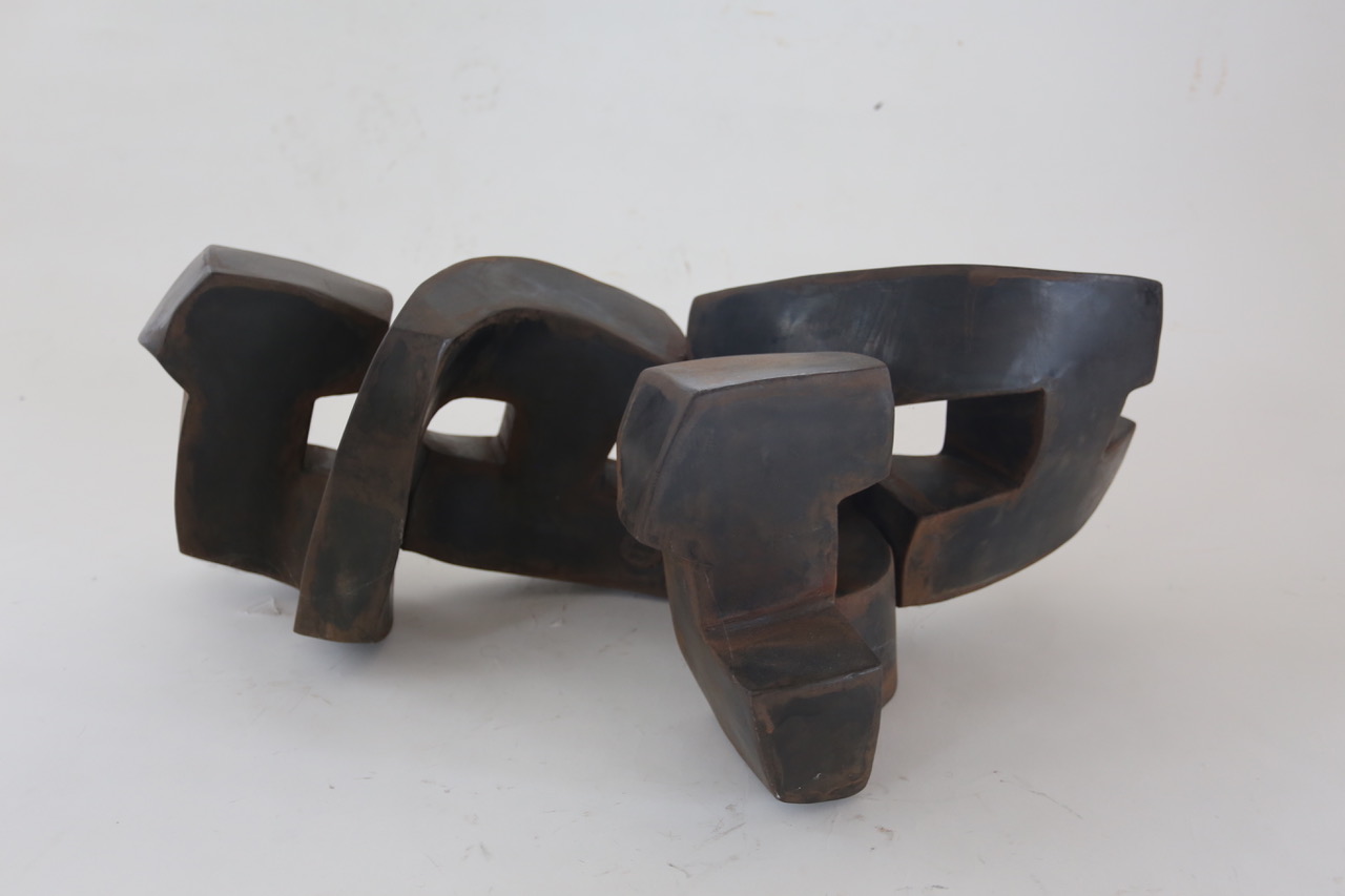 JÖRG BACH - LIEGENDE HOSEN, 2014, 25, Corten, 35x86x45cm JÖRG BACH - LIEGENDE HOSEN, 25, 2014 - Image 1