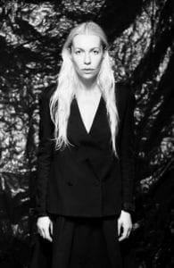 ART COMPASS-Mascha Naumova Maschas portrait2 BA-min