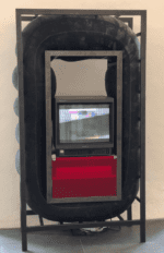 ART COMPASS - CSR ART - Reinhard Mueller – Chambre a air shelf