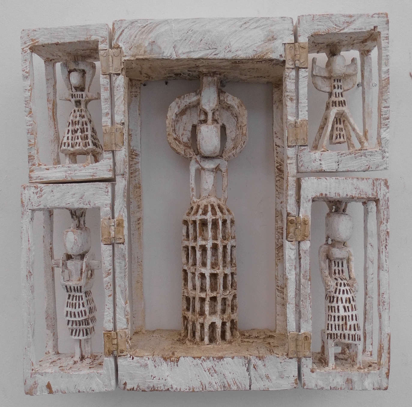 KLAUS HACK|Madonnenaltar|2011|Eiche,weiß gefasst|39,9x39,6x9,5cm KLAUS HACK - Madonnen-Altar - Image 1
