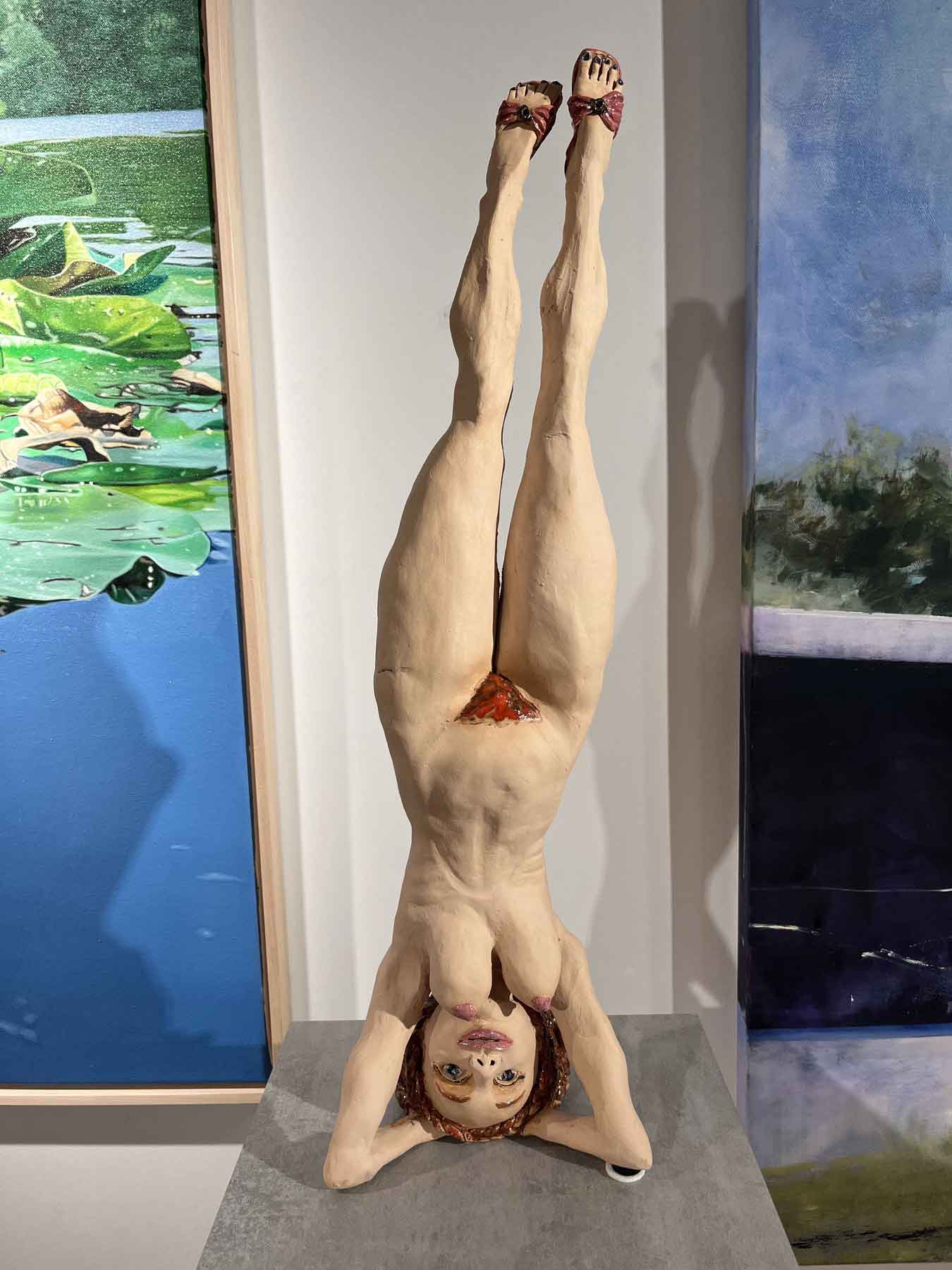 ARIANE BOSS - Kopfstand - Image 1